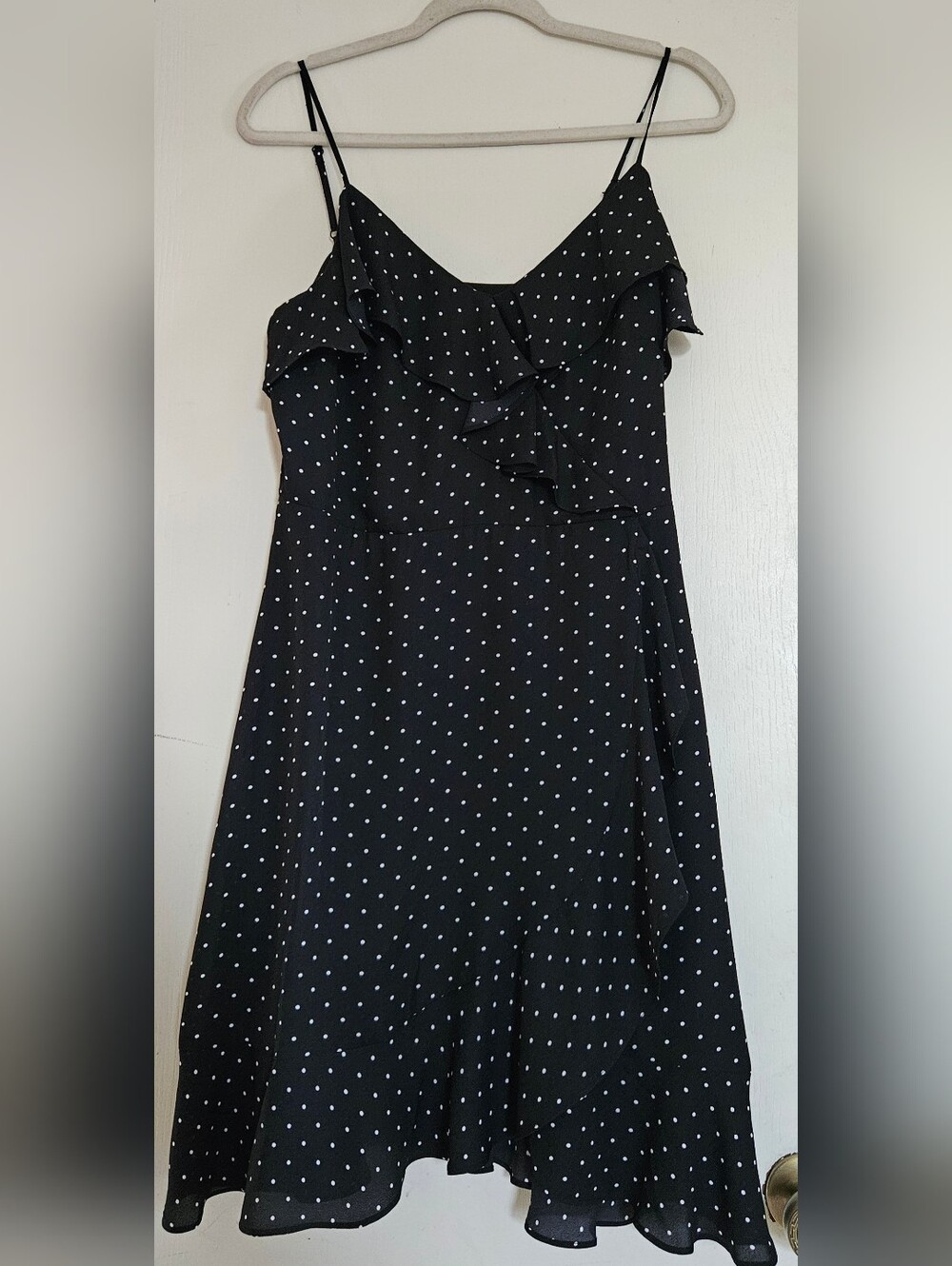 Banana Republic NWT Polka Dot Ruffle Dress Size 6